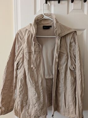 ORLY Women’s Lightweight Beige Anorak Jacket